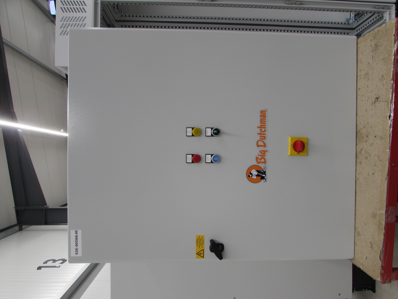 Control cab. egg cross collection cross belt 1 house 1-4